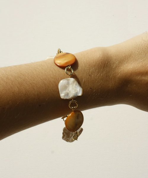 Alternative view of Goldilocks Bracelet - Gold